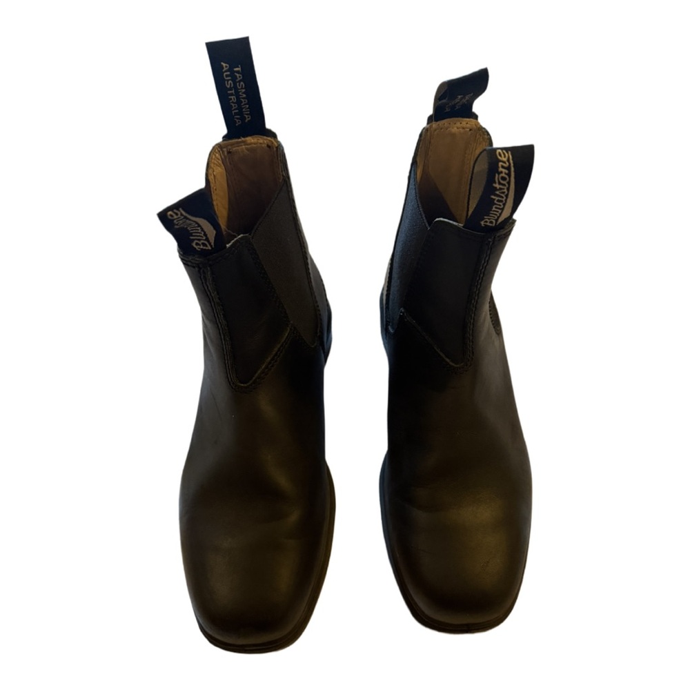 Blundstone Black Ankle Dress Boots with Elastic Sides